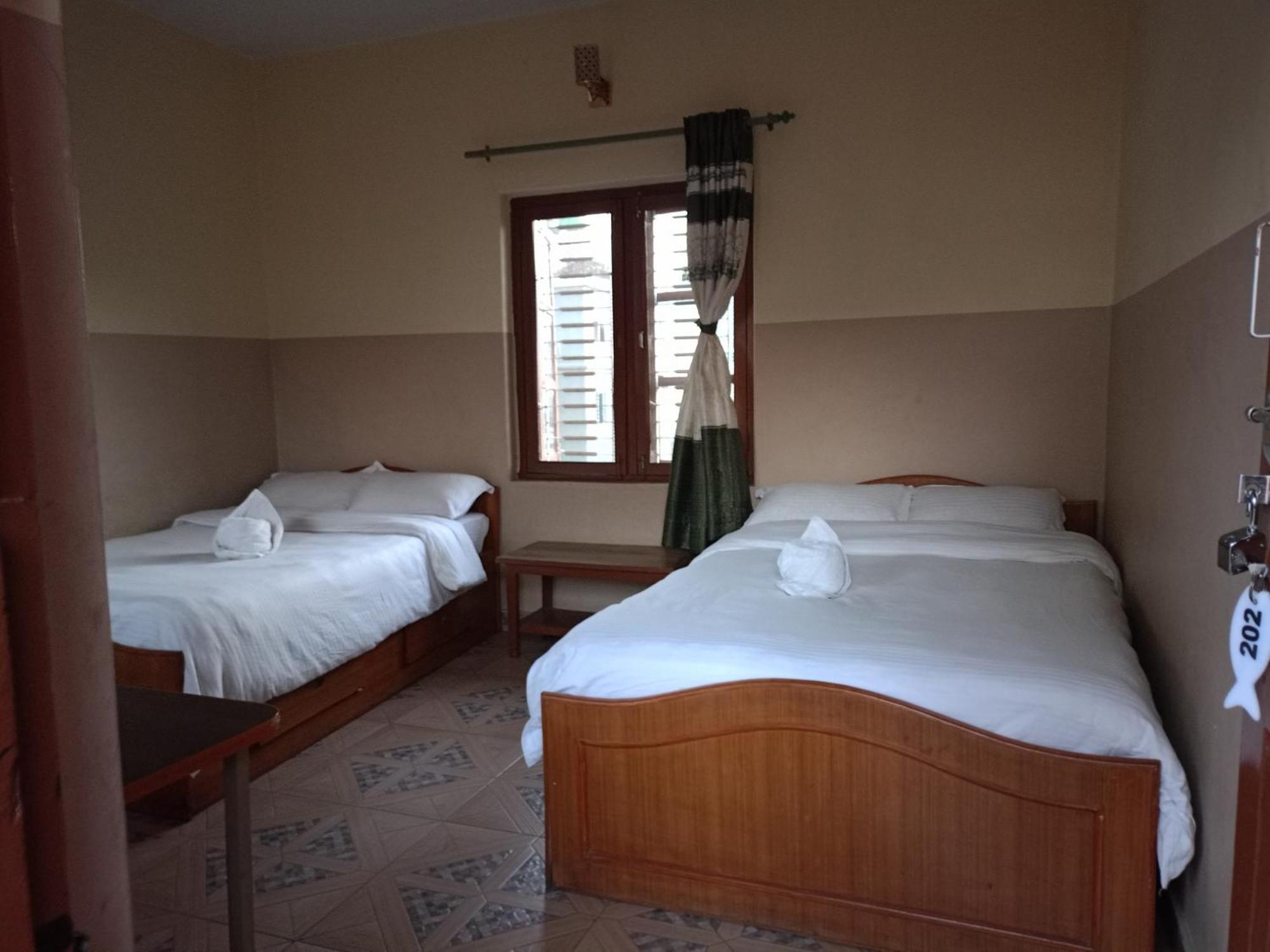 Pokhara Metro Eco Hotel Екстериор снимка