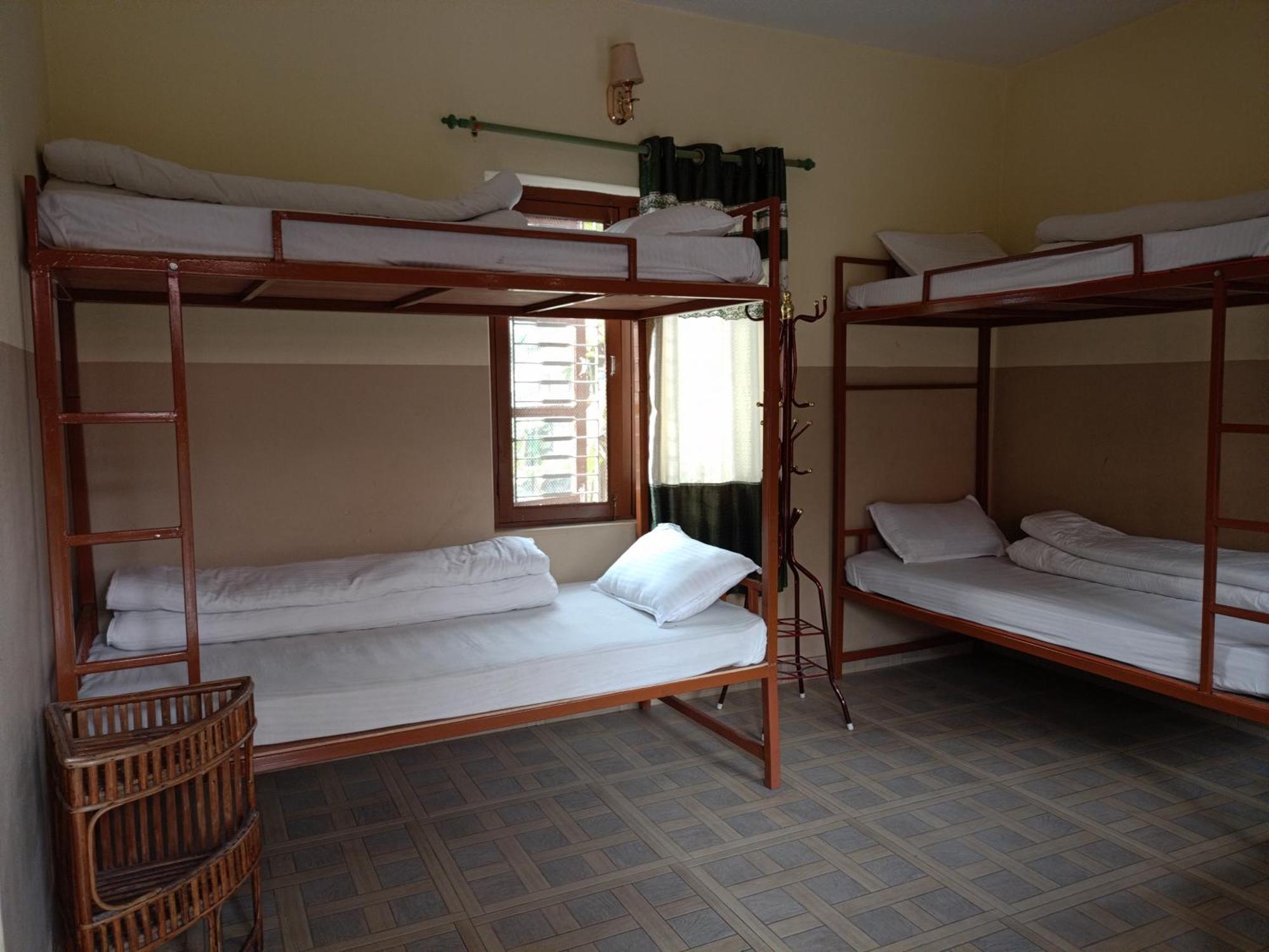 Pokhara Metro Eco Hotel Стая снимка
