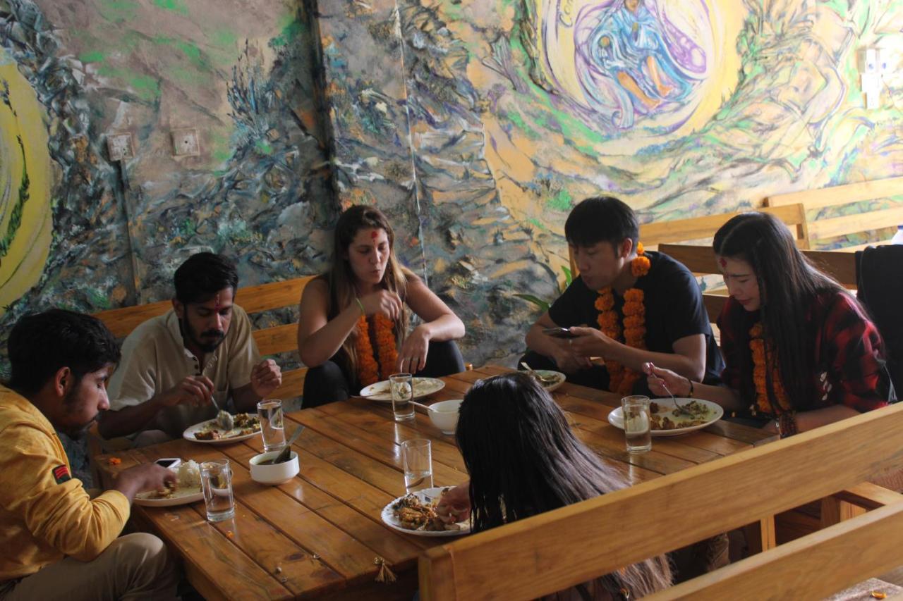 Pokhara Metro Eco Hotel Екстериор снимка